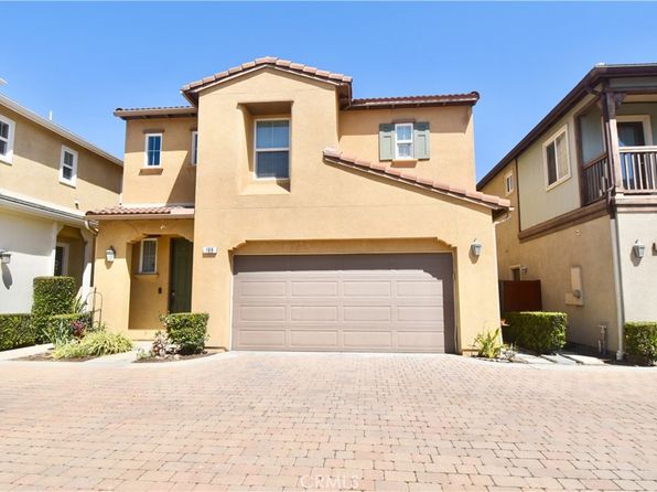 188 W Cork Tree Dr, Orange, CA 92865
