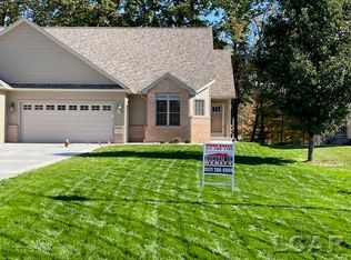 1641 Rivers Edge Ct, Adrian, MI 49221