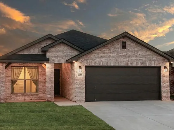 2006 Durham Ave, Wolfforth, TX 79382
