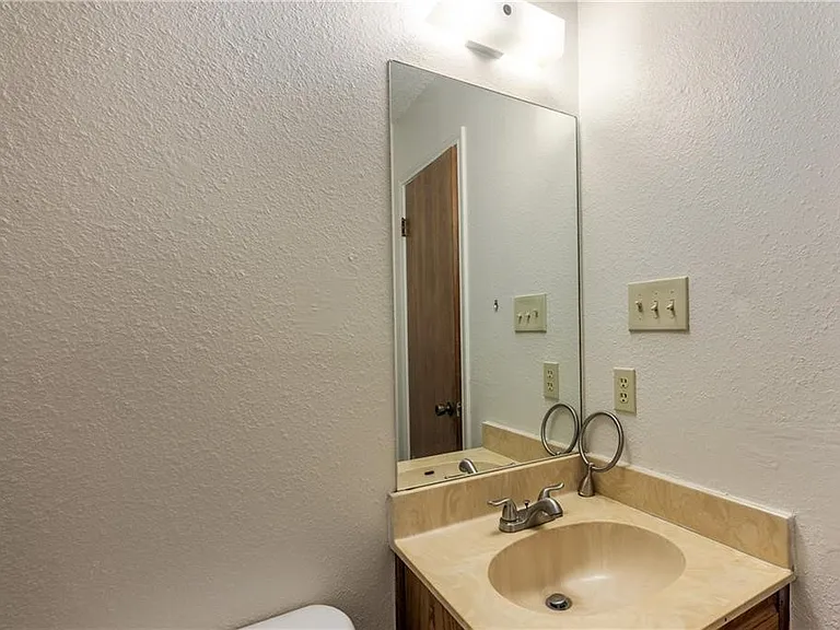21465 Coyote Trl #C — Photo 15