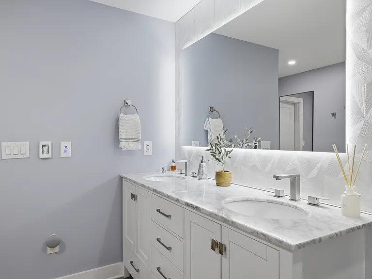 15928 Henry Ln — Photo 25