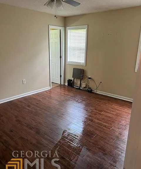 1201 Beaver Creek Dr #B — Photo 5