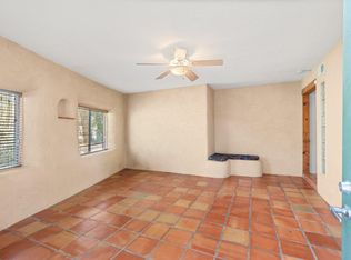 226 Priestly Rd, Corrales, NM 87048