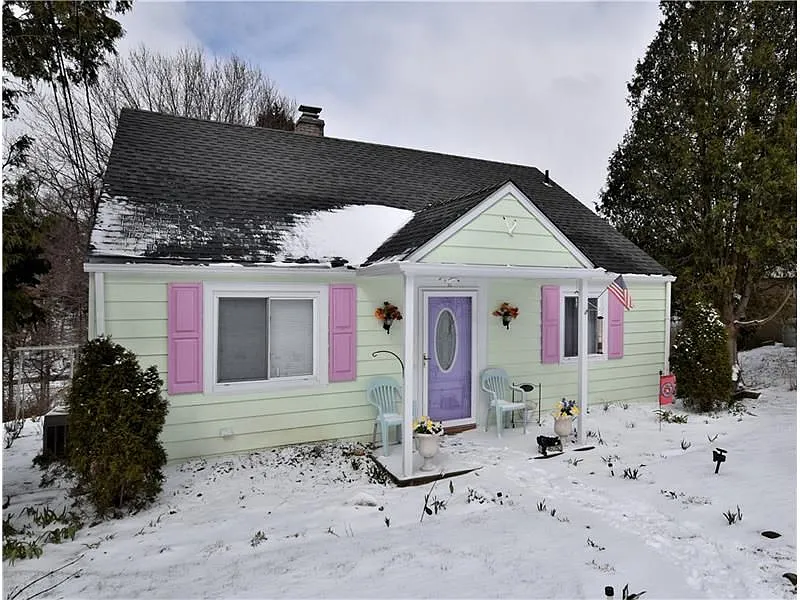 2045 McKinney Rd photo 1
