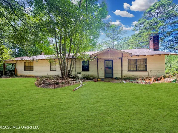 585 Carson Bunker Hill Rd, Carson, MS 39427
