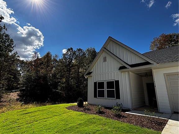 4th image of 116 Valley View Dr