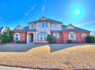 3832 Carrington Ln, Norman, OK 73072