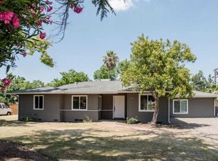 1028 W Gettysburg Ave, Fresno, CA 93705