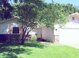 60 Innsbruck Ln, Belleville, IL 62221