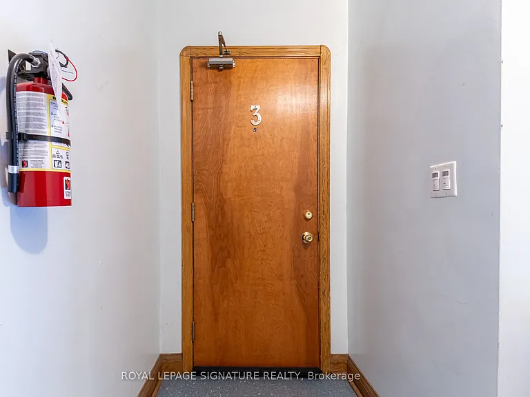 855 Simcoe St N #3 — Photo 9