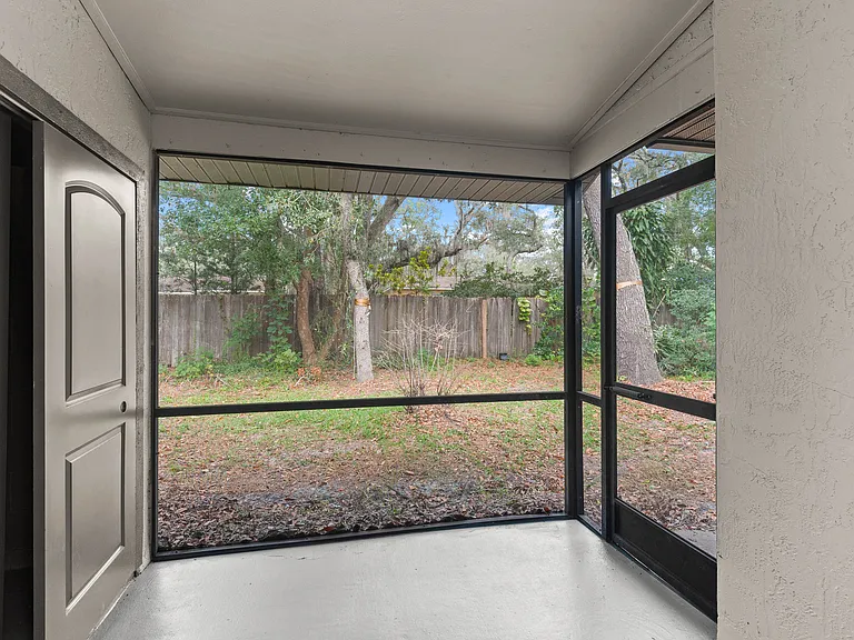2551 Vale Ct — Photo 9