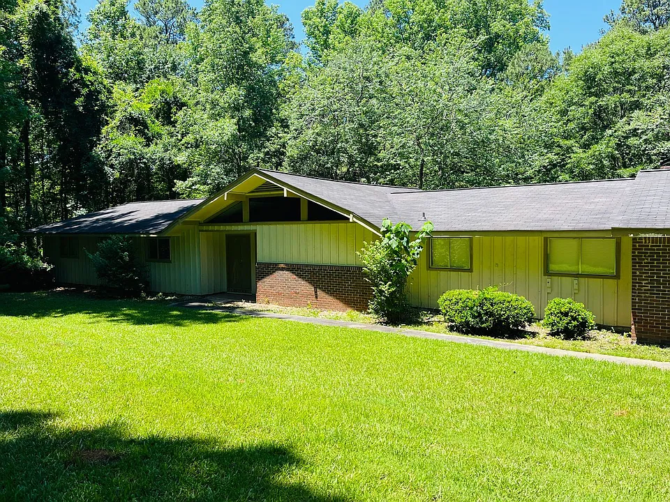 163 Old Norton Rd