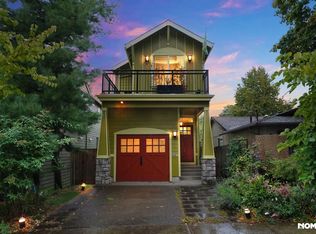 5607 SE Oak St, Portland, OR 97215