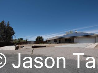 15150 Riverside Ln, Apple Valley, CA 92307