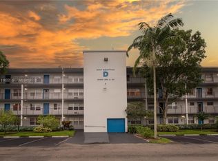 13450 SW 3rd St APT 310D, Pembroke Pines, FL 33027