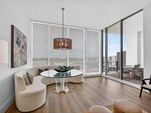 5th image of 220 Lake Shore Drive #613