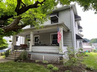 132 W North Ave, East Palestine, OH