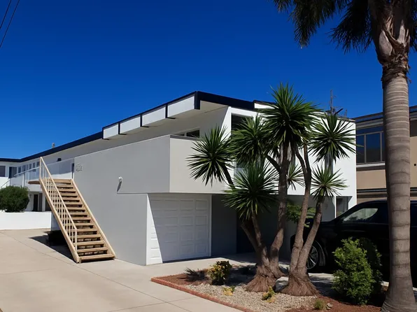 2303 Carnegie Ln APT G, Redondo Beach, CA 90278