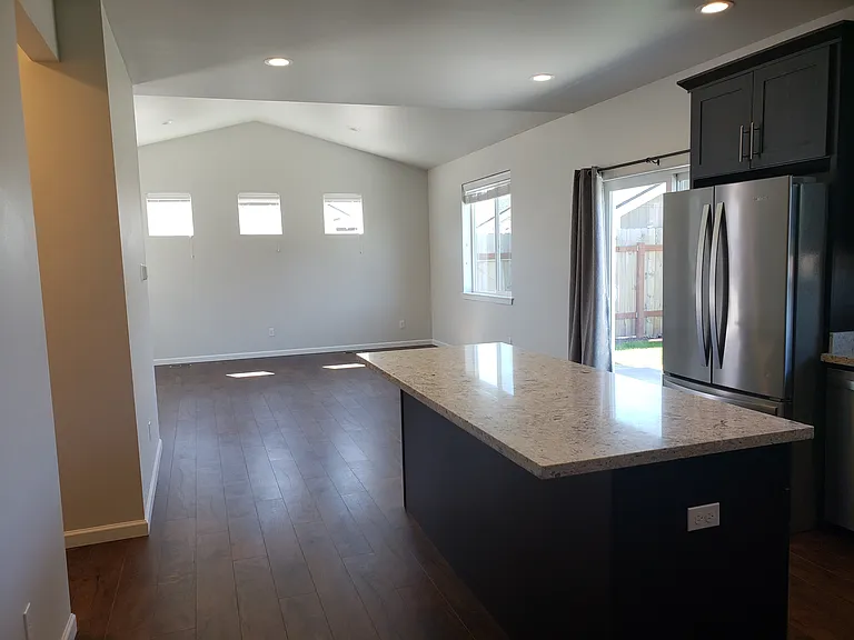 1750 Kok Rd #B — Photo 31