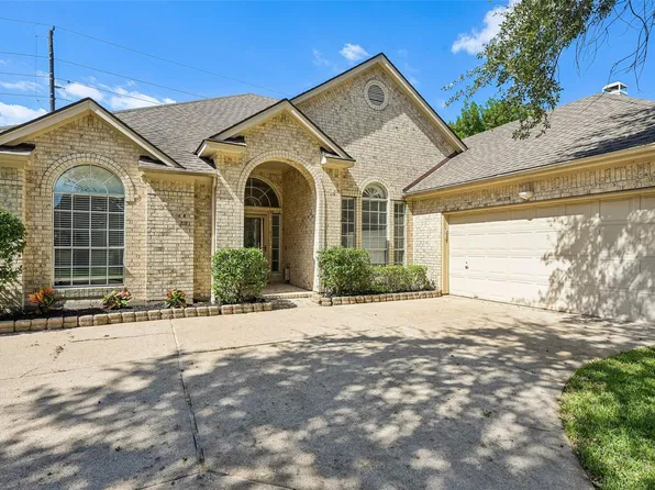 3402 Shadowwalk Dr, Houston, TX 77082