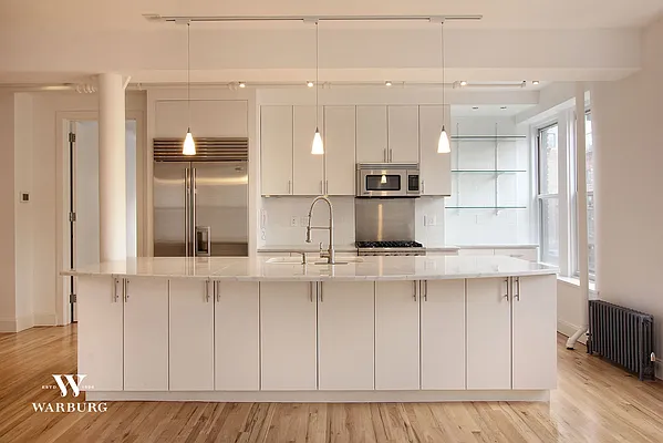 Rented by Warburg | media 20