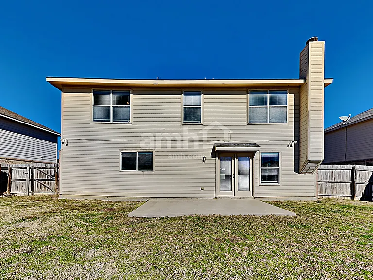 1706 Santa Fe Trl — Photo 22