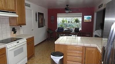 4th image of 2719 Jasmine Ave