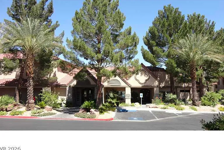 2200 S Fort Apache Rd #2008 — Photo 2