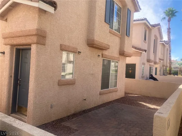 60 Belle Maison Ave, Las Vegas, NV 89123