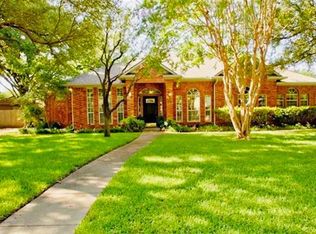 2409 Axminster Dr, Grand Prairie, TX 75050