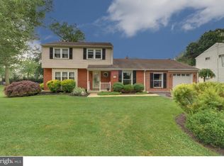 2994 Surrey Ln, Aston, PA 19014