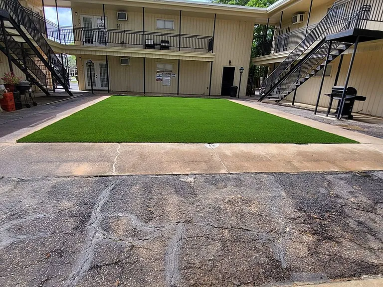 901 Raguet St — Photo 21