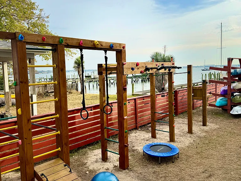 Lighthouse Point — Photo 47