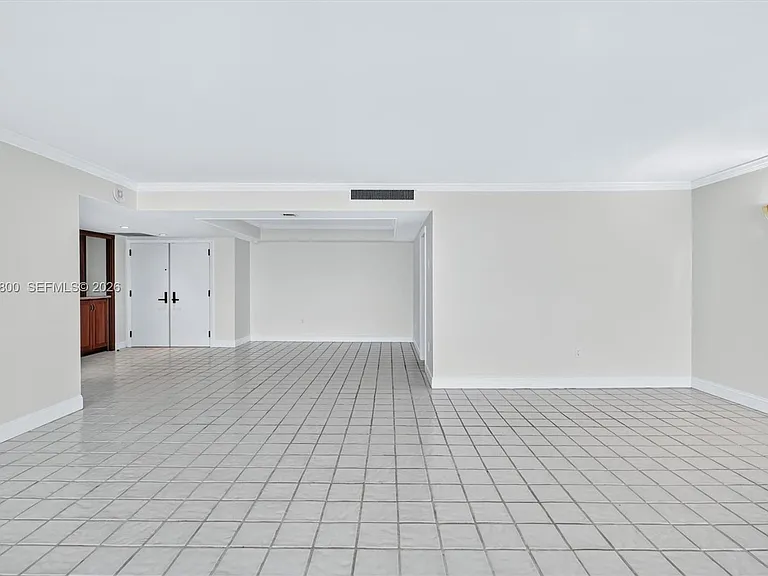 1 Grove Isle Dr #506 — Photo 11