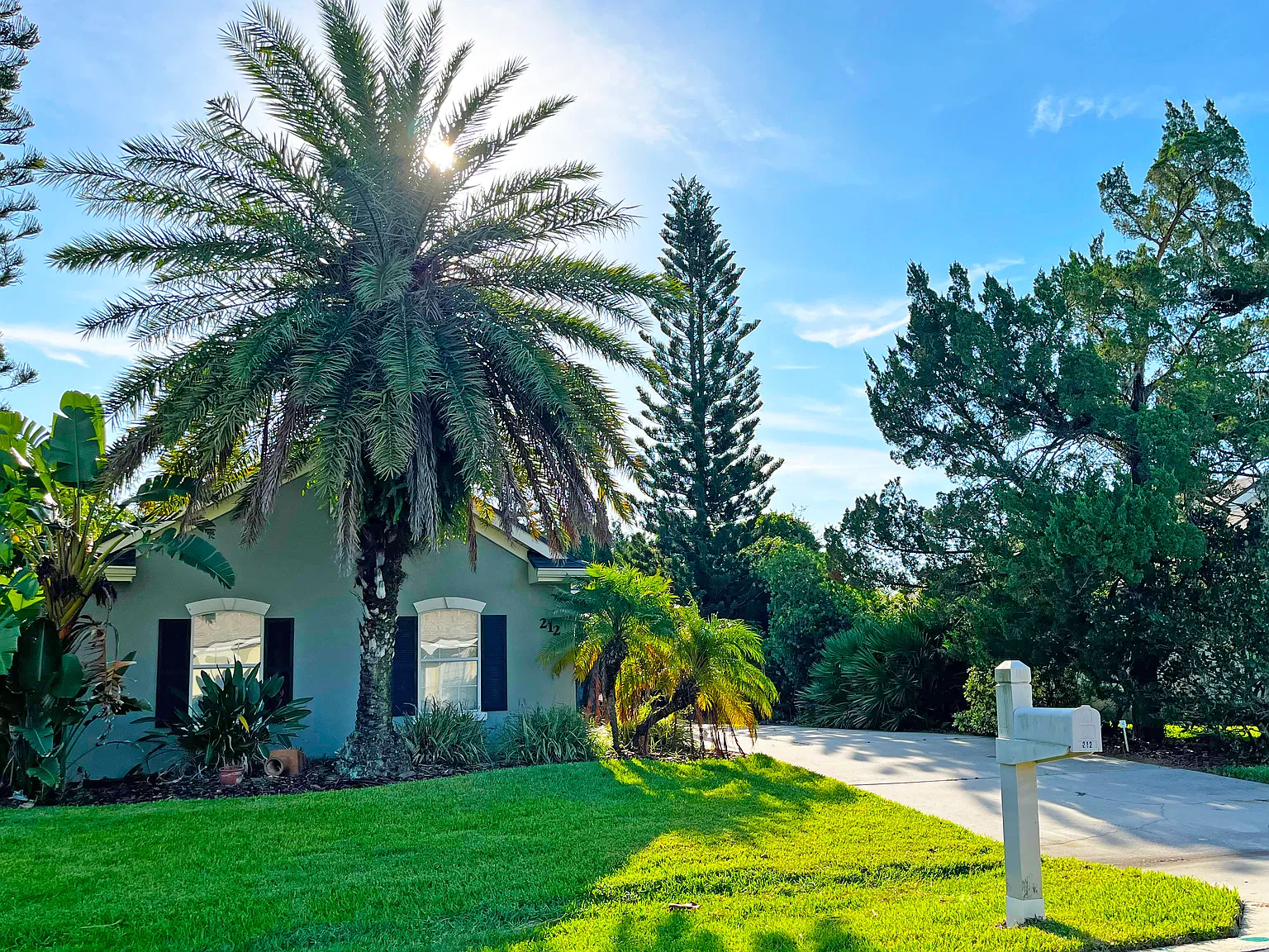 3 bed, 1596 sqft, $3,600 — Photo 1