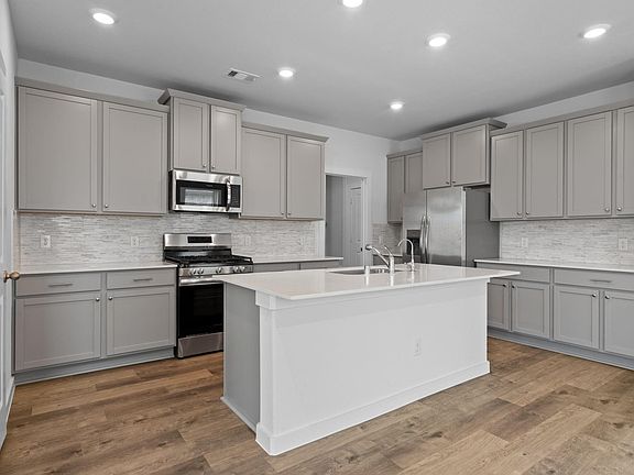 7th image of this home