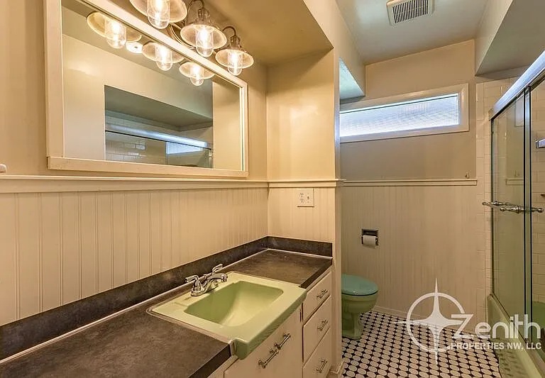 4508 NE 174th St — Photo 22