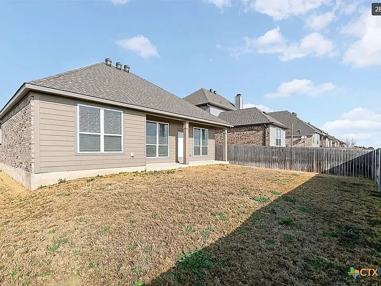1709 Spence St — Photo 17