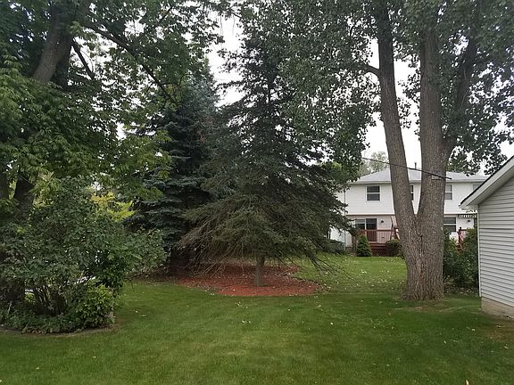 5th image of 55 Center Ave