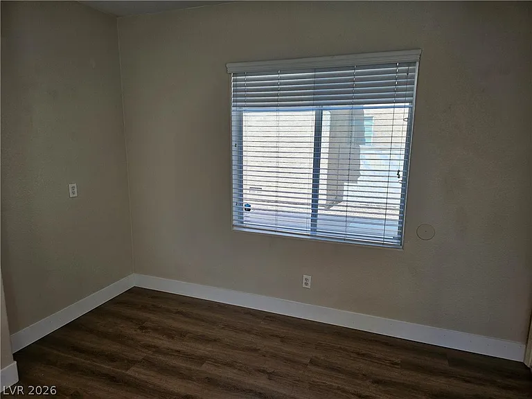 1018 Garnet Ridge Ct — Photo 16