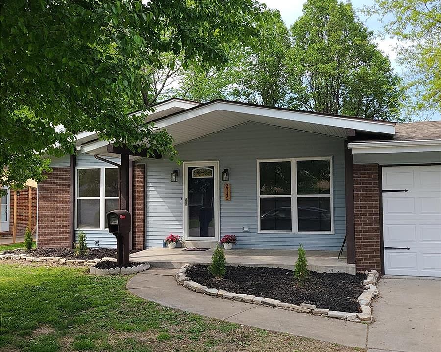 1st image of 2345 Emert Ave