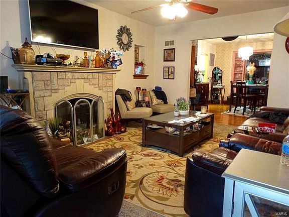 2nd image of 2116 Greenbrook Dr