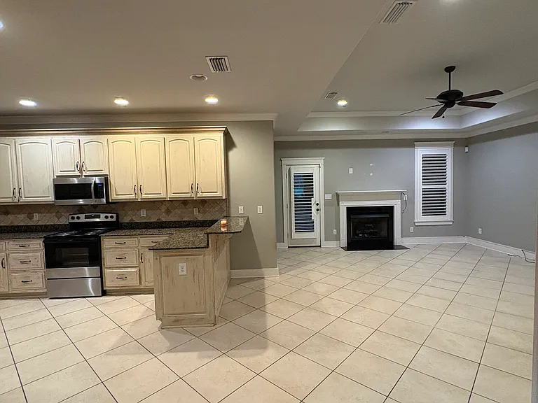 11257 La Palma St — Photo 11