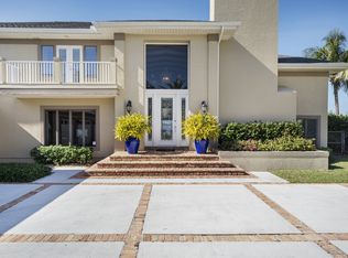 2776 N Riverside Dr, Indialantic, FL 32903