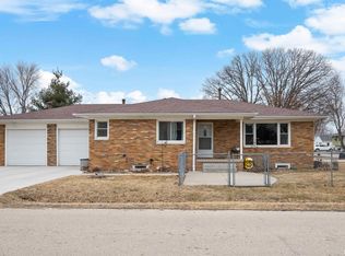 701 7th Ave, Colona, IL 61241