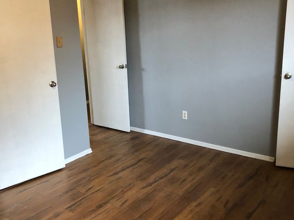 1032 Lilac St APT 3, Natrona Heights, PA 15065