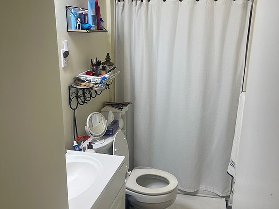 5th image of 1206 Fleming Rd