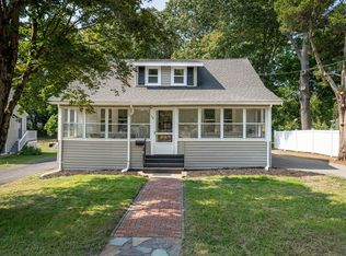 30 Pierce Rd, Weymouth, MA 02188