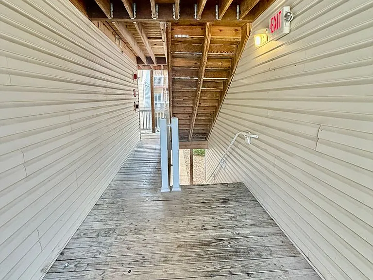 7205 University Commons Dr #7205 — Photo 22