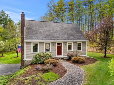 46 Pinecrest Drive, Bedford, NH, 03110